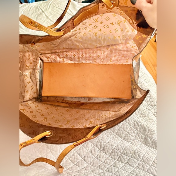 Louis Vuitton Monogram Ambre Cabas GM Vinyl Tote - Picture 3 of 15